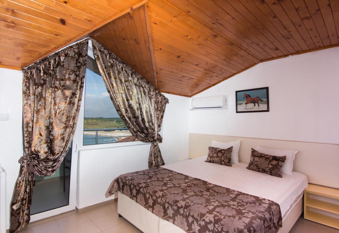 Guesthouse Sunny Dream Tsarevo Exterior foto